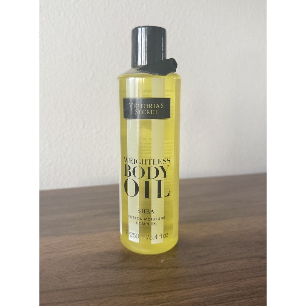 Victoria's Secret Weightless Body Oil Shea Cotton Moisture Complex 8.4 Oz/250 ML